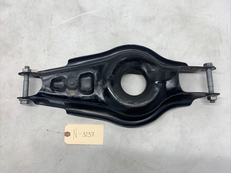 17-22 TESLA Model Y/3 Rear Suspension Lower Control Arm LH/RH 104445100 3237 S15