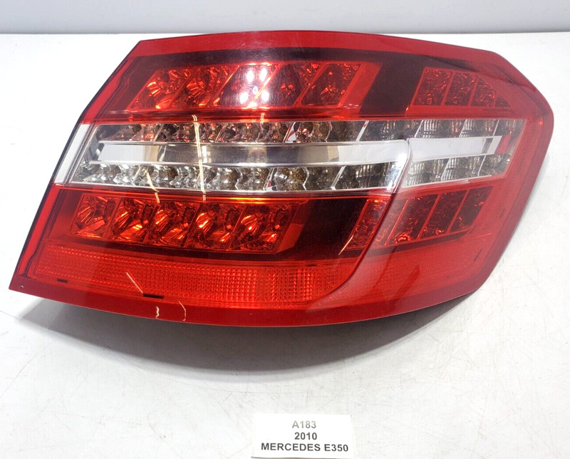 ✅ 2010-2013 OEM Mercedes W212 E350 Rear Right Passenger Outer Tail Light Lamp