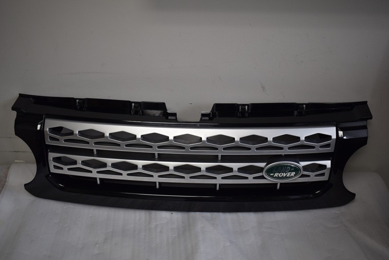 2010 2011 2012 RANGE ROVER LAND ROVER FRONT CENTER GRILLE AH22-8138-BW OEM