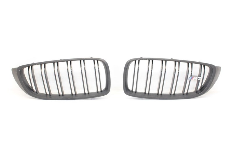 16-18 BMW M3 3.0L Twin Turbo Left and Right Front Bumper Grille Inserts