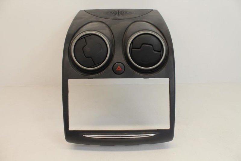 2012 Nissan Rogue Radio Dash Bezel