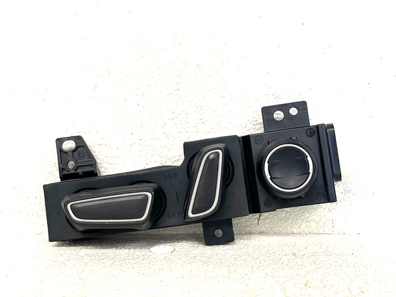 ⭐2016-2018 TOYOTA PRIUS PRIME FRONT LEFT SEAT POWER ADJUSTER SWITCH OEM LOT2685