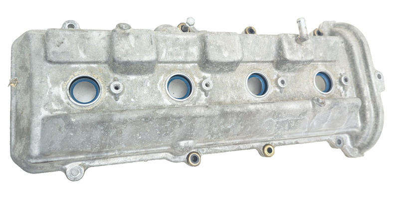 1999 2000 Lexus LS400 Passenger Right Valve Cover OEM