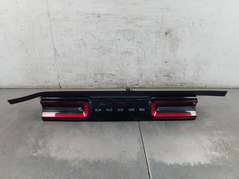 2020 Dodge Challenger SRT Hellcat Center Tail Light Applique - * #0303 C3