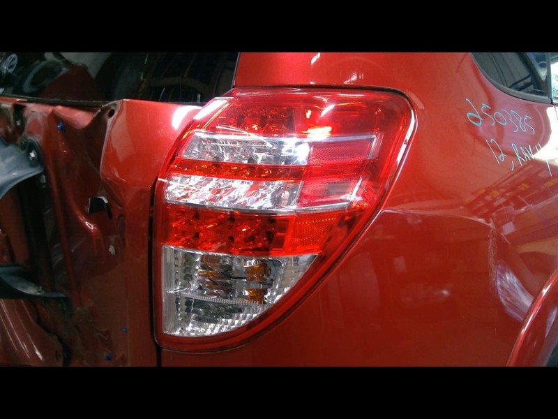 Passenger Right Tail Light Fits 09-12 RAV4 1669543