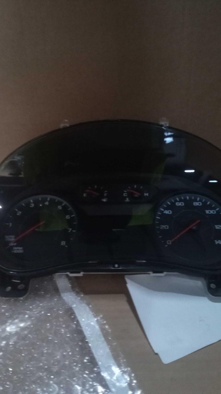 2020 Chevrolet Equinox Speedometer Gauge OEM Grey Used 67K Miles Light Scratches