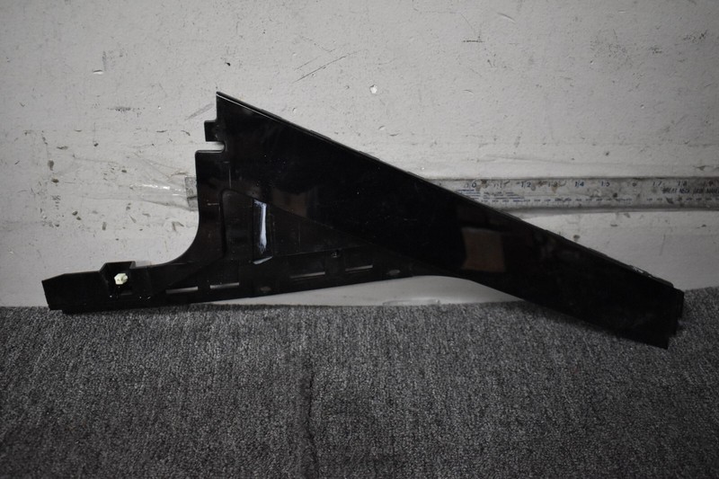 2014-2017 LAND ROVER SPORT RIGHT SIDE MOLDING TRIM FACTORY OEM
