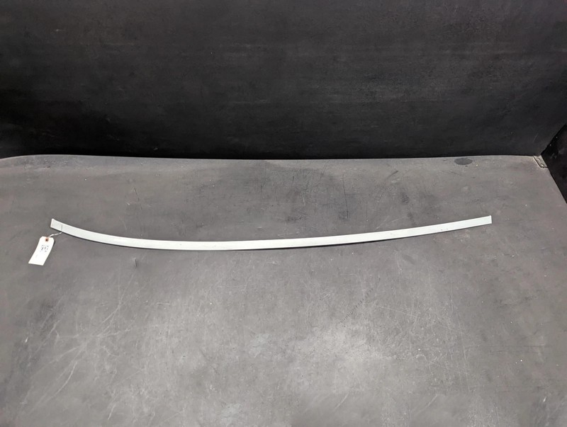 Right Roof Drip Molding 2018 BMW X6 51137414232 2015 2016 2017 2019