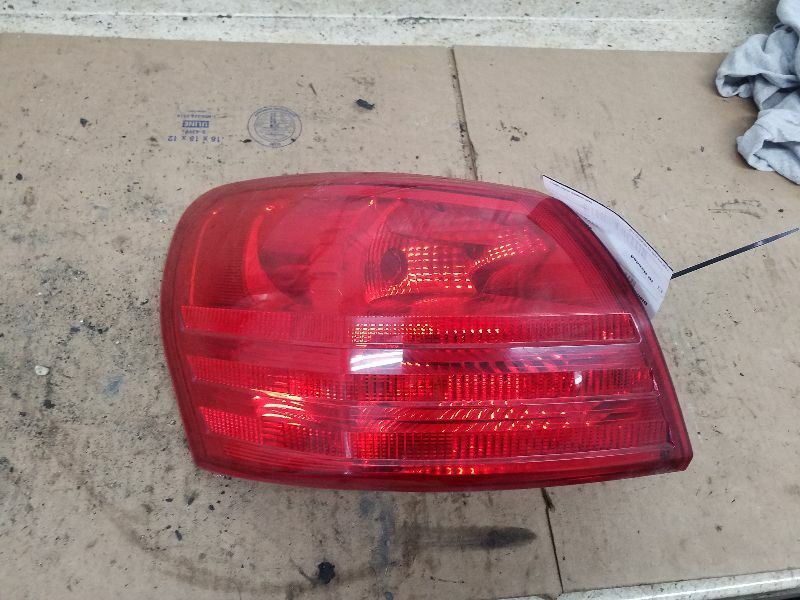 Driver Tail Light VIN J 1st Digit Japan Built Fits 08-15 ROGUE 211226