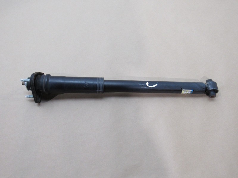 Lexus IS300 2020 2.0L RWD Rear Right Passenger Strut Shock Absorber 14-21 *