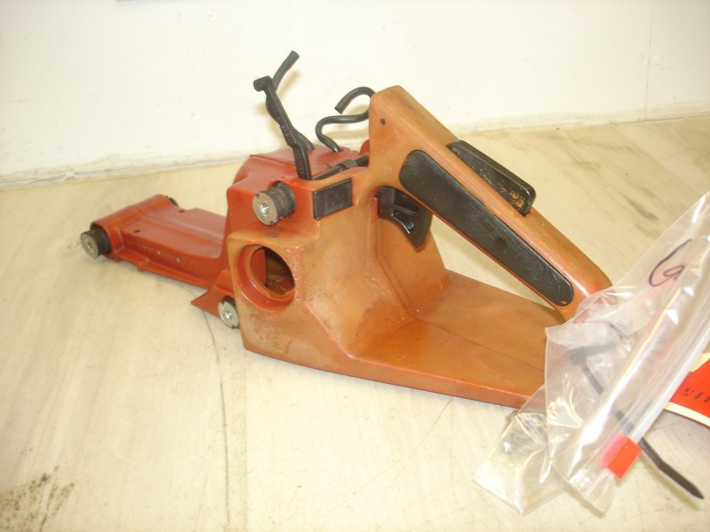 Jonsered 670 champ throttle gas tank SEE FULL DESCRIPTION chainsaw part only #2
