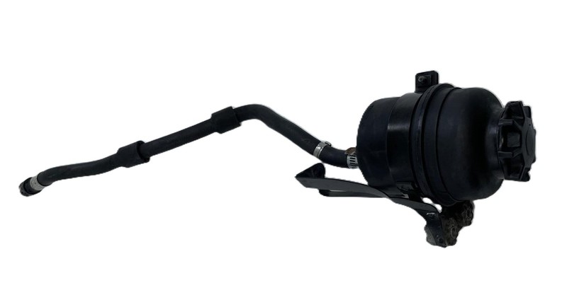 2006 BMW 530I Xi Power Steering Reservoir With Return Hose Bracket & Cap OEM
