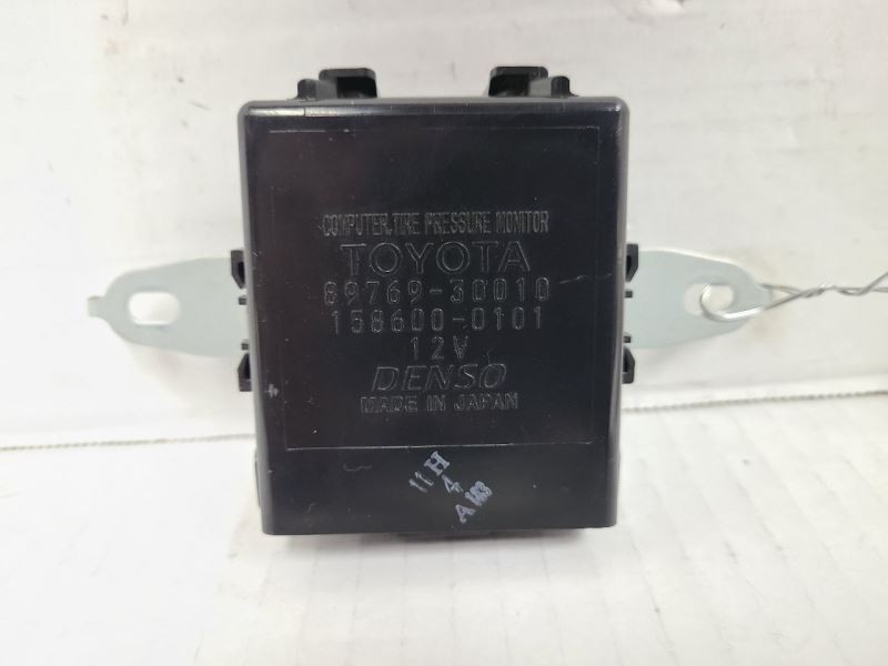 Chassis ECM Suspension TPMS Center Dash Fits 07-11 LEXUS GS350 561214