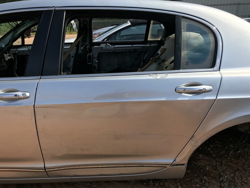 06-12 BENTLEY CONTINENTAL FLYING SPUR SEDAN REAR DOOR LEFT DRIVER SIDE DAMAGED