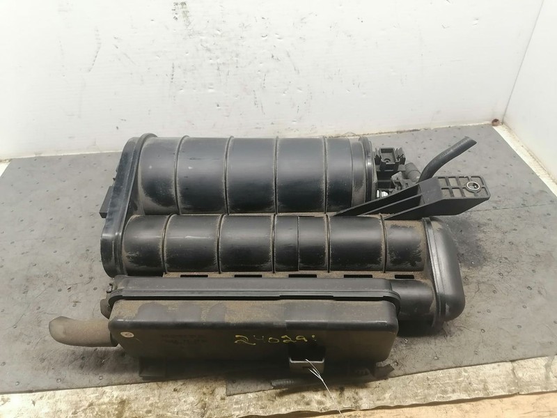 CR-V2017 Fuel Vapor Canister 1606383