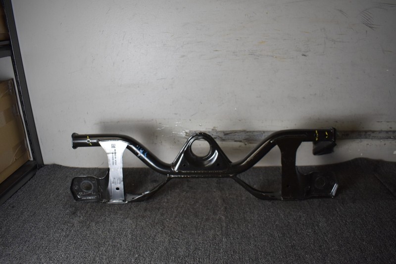 GUARD - RADIATOR For Land Rover Range Rover Part Number: LR179389