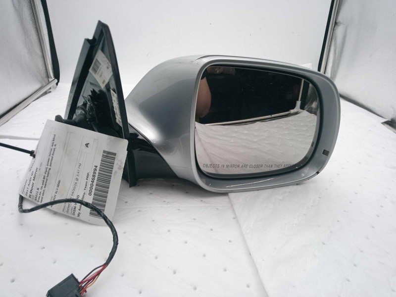 2017 Audi Q5 Right Door Mirror Assembly Silver Used - Paint Chipped 114K Miles