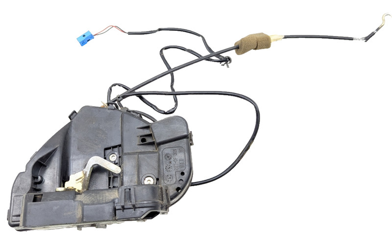 01-07 Mercedes W203 C320 C280 Rear Right Door Lock Latch Actuator 2037300435 OEM