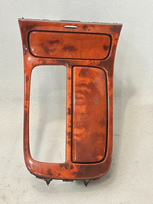 02-10 LEXUS SC430 CENTER CONSOLE ASHTRAY SHIFTER TRIM WOOD GRAIN BEZEL