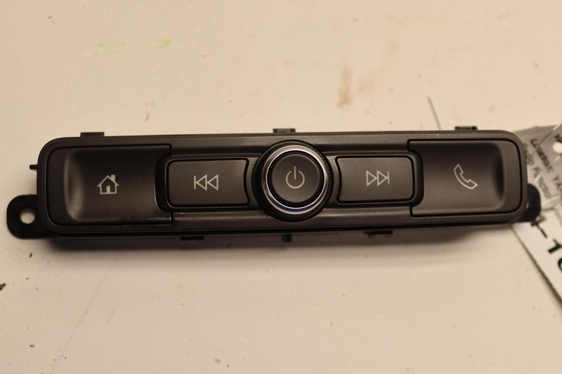 2020-2023 CHEVY SILVERADO 2500 HD DASH RADIDO FUNCTION SWITCH PANEL OEM