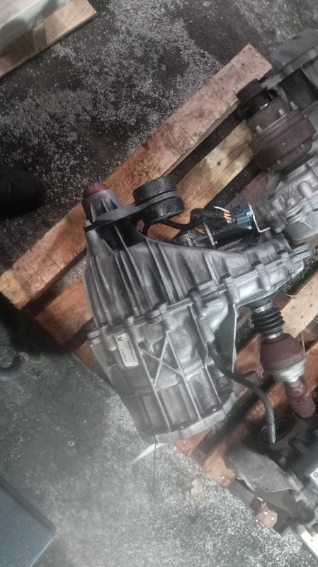 2021 Ford F150 Pickup Transfer Case Assembly OEM 4WD 31K Miles ML347A195AE