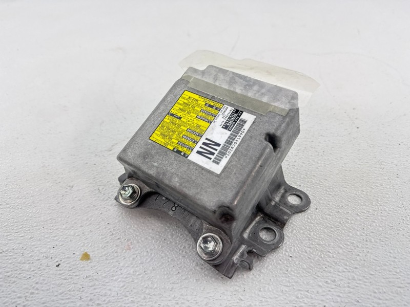 2017-TOYOTA SIENNA SRS CONTROL MODULE UNIT P/N 89170 - 08160 OEM NOT ERASED