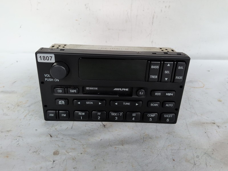 Audio Equipment Alpine Radio Fits 98-00 LINCOLN & TOWN CAR stereo