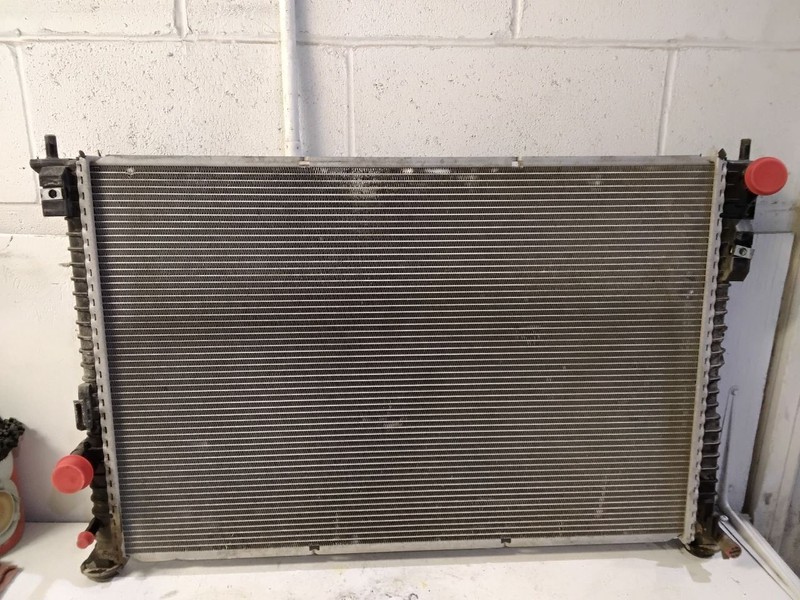 2015-2019 Ford Explorer Radiator 3.5l w/Turbo w/Transfer Case Oil Cooler