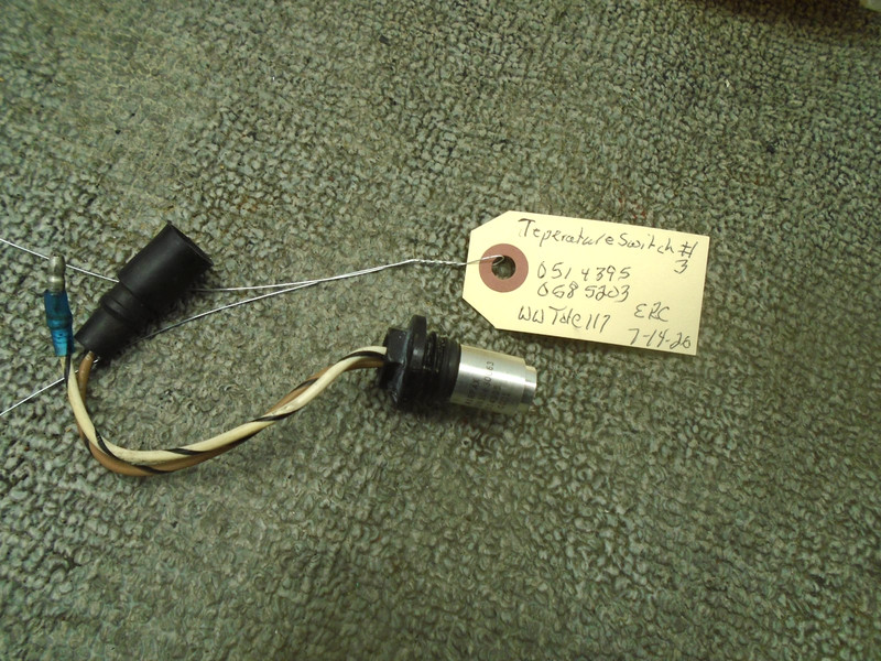 Johnson Evinrude Outboard Temperature Switch Sending Unit 514395 585203 OMC #3