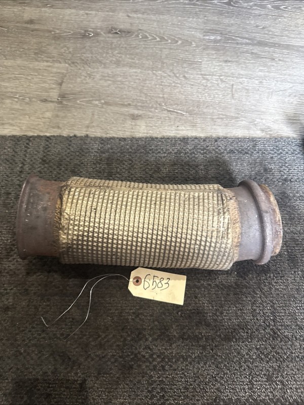 Volvo MP7EXHAUST PIPE - MISSING PART NUMBER