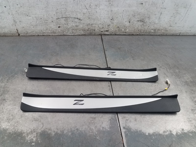 2016 Nissan 370Z Nismo Door Sill Scuff Panels #5321 Q7