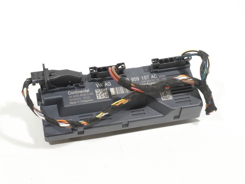 2015-2018 Audi A8 S8 Rear Power Trunk Lid Liftgate Control Module Unit OEM