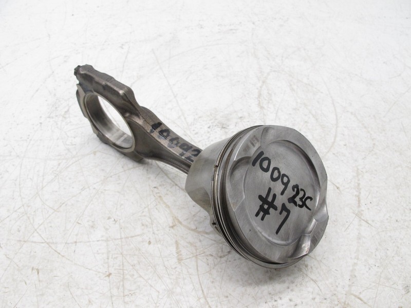 14-19 BMW F01 750i M550i X5 4.4 ENGINE MOTOR CONNECTING ROD & PISTON OEM 10092 7