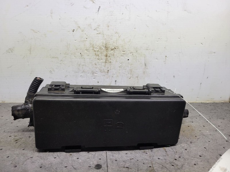 Fuse Box Engine Core Support Mounted Turbo Fits 11-14 FORD F150 PICKUP 1786406