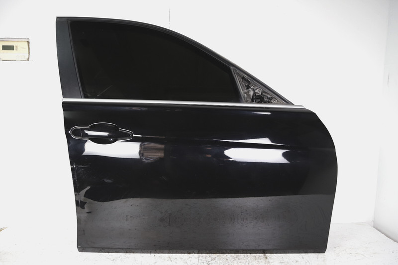 12-18 BMW F30 320 328 335 FRONT PASSENGER SIDE DOOR COMPLETE JET BLACK