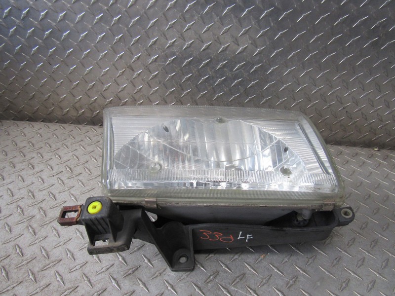 99 00 01 02 TOYOTA 4 RUNNER LEFT DRIVER FRONT HEADLIGHT LAMP 4DR WGN