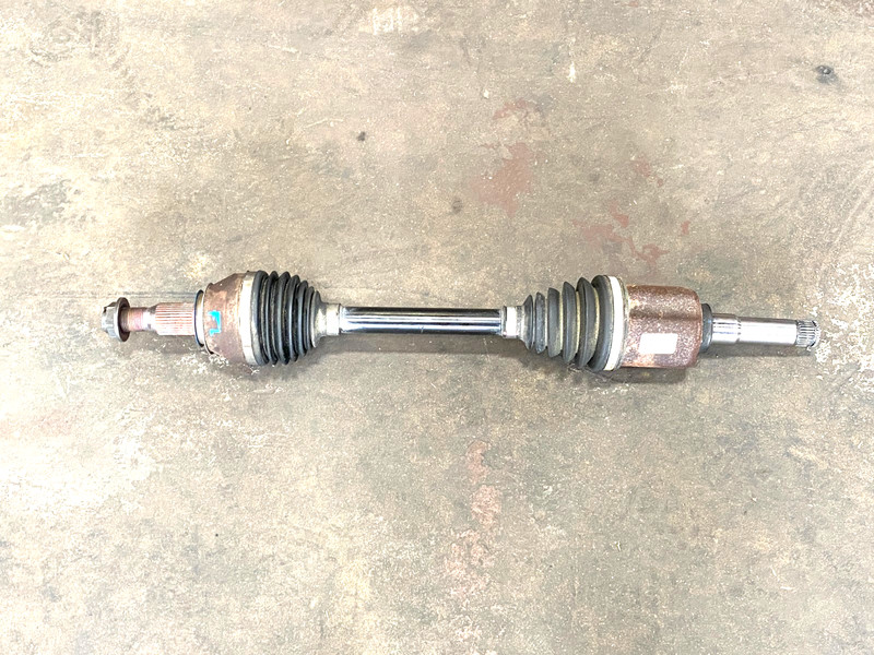 2018-2021 BUICK ENCLAVE FRONT LEFT AXLE SHAFT HALFSHAFT OEM #A0.25