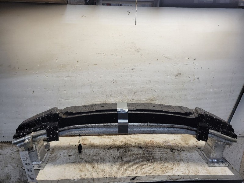 Front Bumper Reinforcement Base Fits 08-15 AUDI TT 1717471