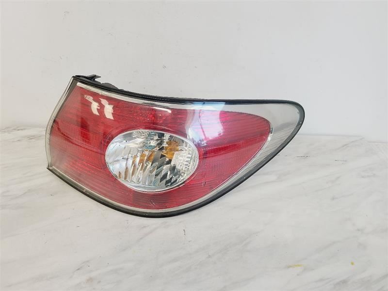 Passenger Tail Light Quarter Panel Mounted Fits 02-03 LEXUS ES300 574290