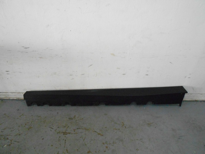 2012 10 11 Lamborghini Gallardo LP550-2 Left Side Skirt Rocker Panel #01960 CA3