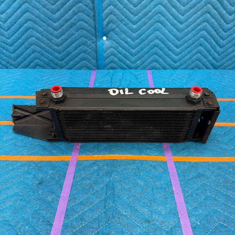 1987–1991 Volvo 780 Bertone Engine Oil Cooler OEM 1276676