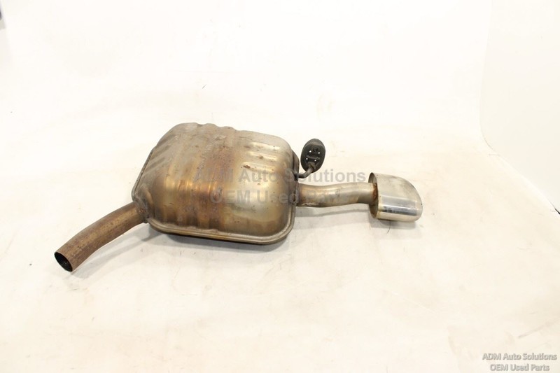 2016 - 2020 KIA OPTIMA 2.4L LX REAR MUFFLER EXHAUST TAILPIPE W/ TIP BRACKET OEM