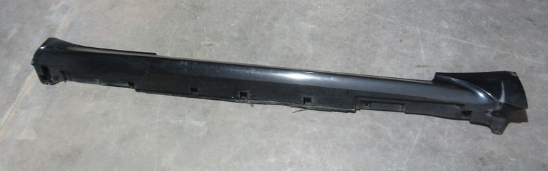 2008 INFINITI G37 COUPE SPORT PASSENGER RH SIDE SKIRT ROCKER MOLDING PANEL OEM
