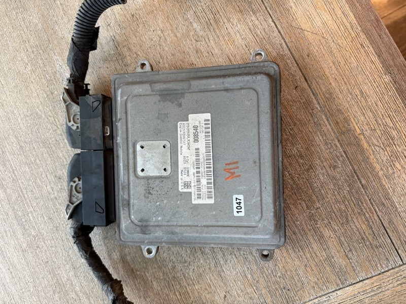 2008 Dodge Caliber 2.0L Engine Computer Control Module ECM ECU OEM 68027155AE