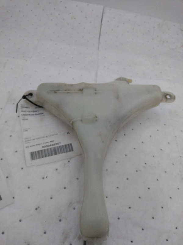 Used Engine Coolant Reservoir fits: 2007 Honda OdysseyGrade B
