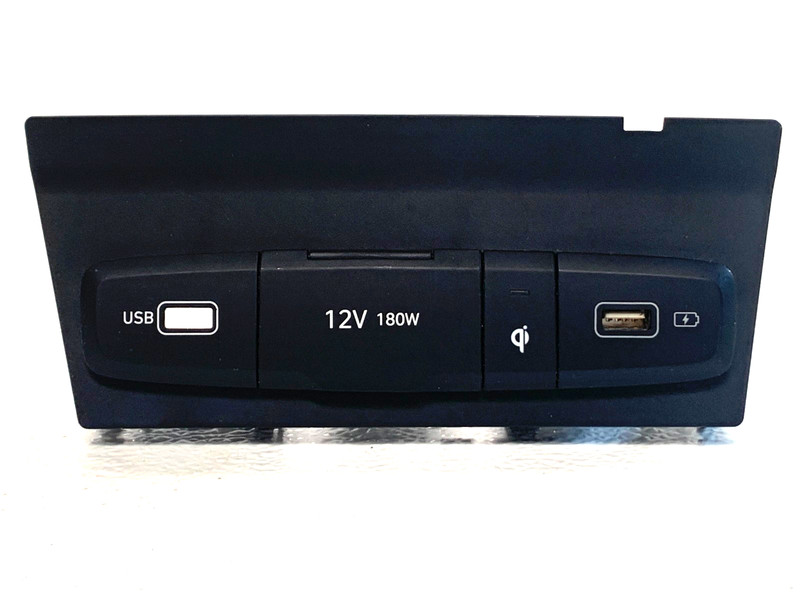 22 23 24 HYUNDAI TUCSON PHONE CHARGER USB PLUG OEM #A0.17