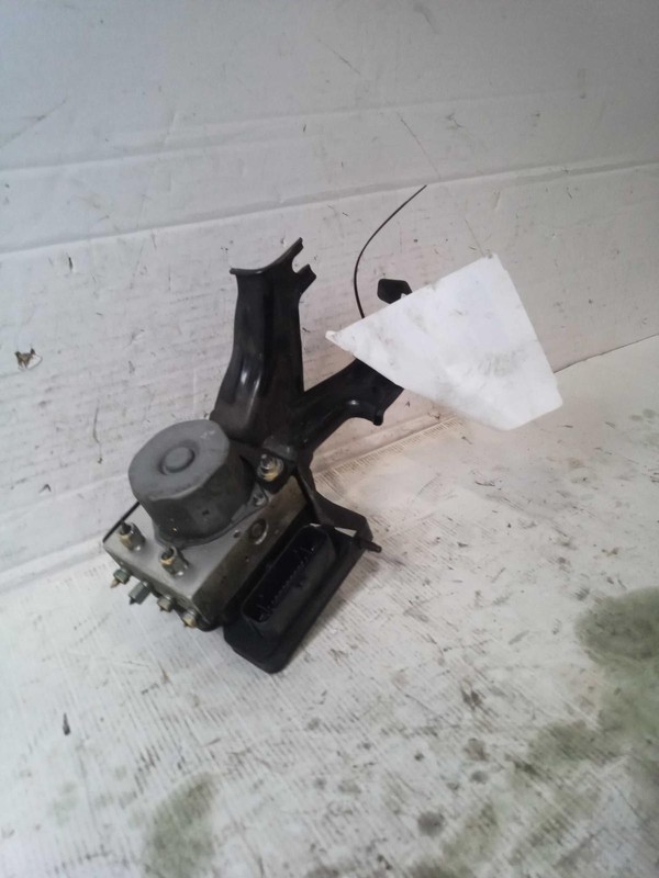 2019 Nissan Sentra ABS Pump & Motor Assembly OEM 476605UD1C 146K Miles