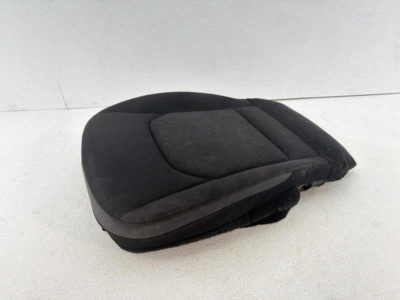 2018 - 2023 JEEP RENEGADE FRONT SEAT RIGHT LOWER CUSHION COVER OEM