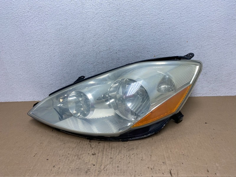 2006 to 2010 Toyota Sienna Left Driver Lh Side Headlight Halogen AE6467 DW