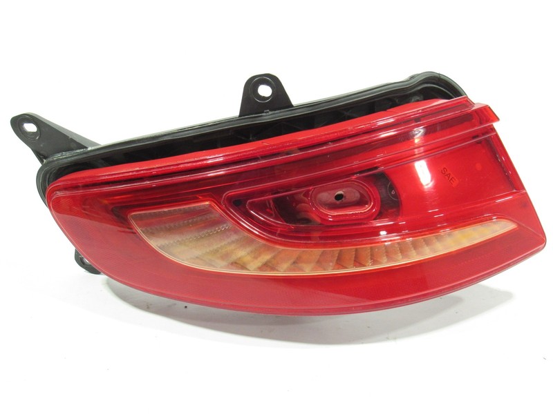 14-18 Aston Martin Vanquish 2014 Rear Left Taillight Tail Light Lamp LED Y2